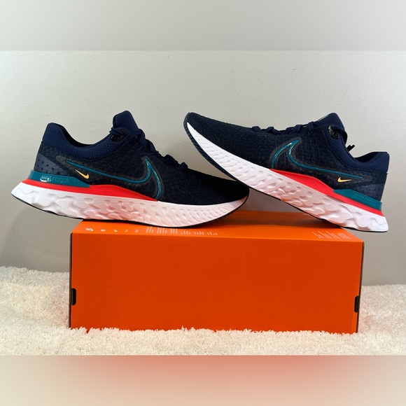 Nike React Infinity Run FK 3 - Picture 3 of 13